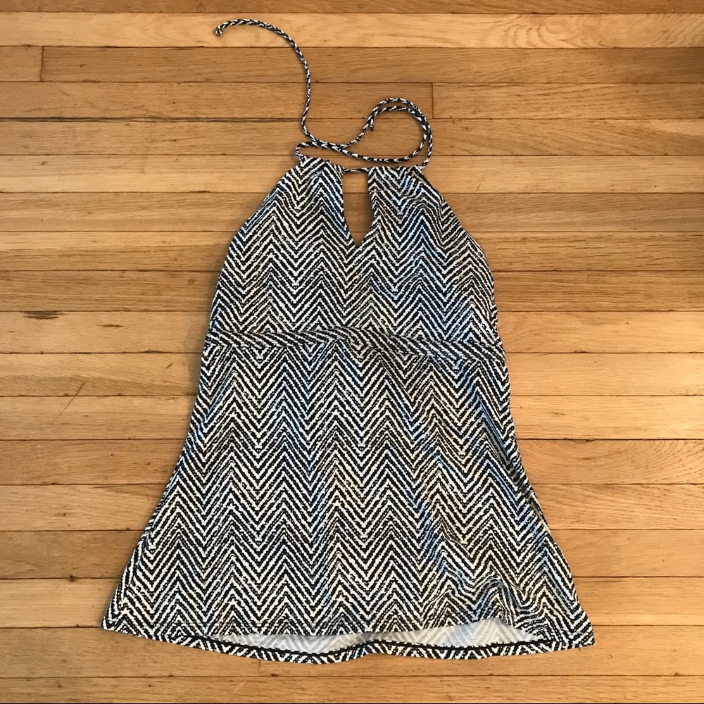 Athleta black and white tankini top. Size L